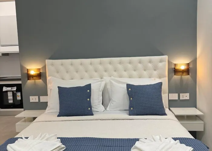 Lina & 게스트하우스 4*