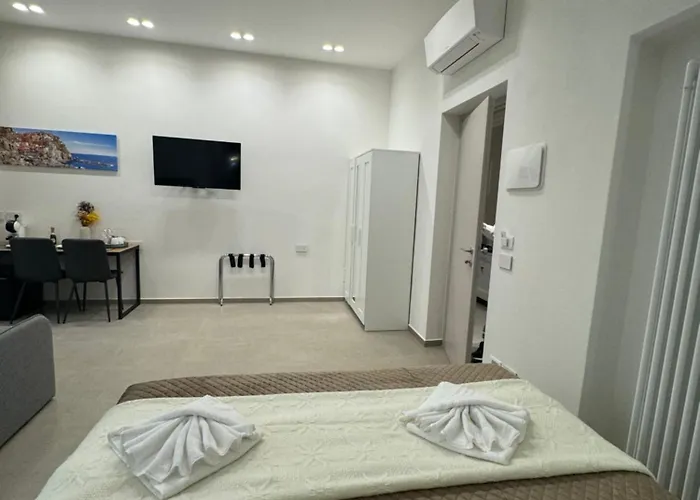 Lina & 라스페치아