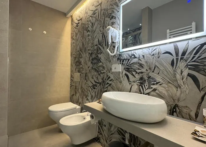 게스트하우스 Lina & 4*